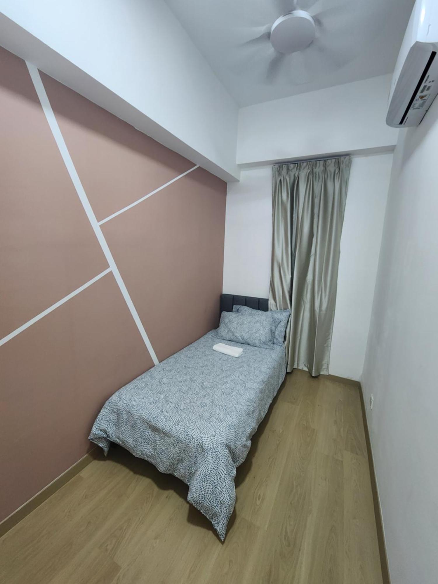 Praicon Tower - Premium Suite Butterworth Exterior foto